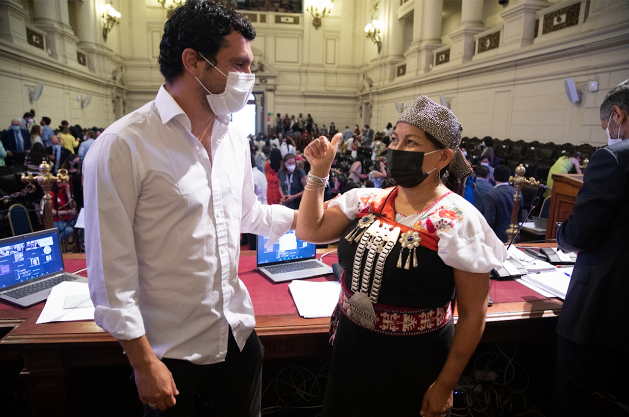 Cuando el juego se hace verdadero: la Convención Constitucional empieza a tomar definiciones en materias digitales