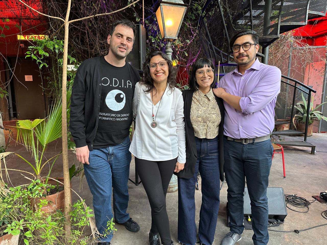 wAIn: Derechos Digitales descorchó la Inteligencia Artificial