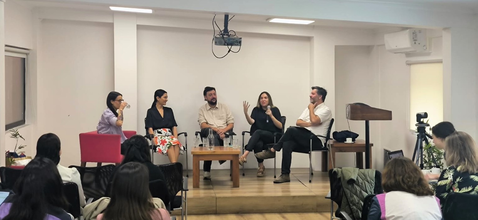 Desinformación y discurso de odio: desafíos urgentes para la democracia y la sociedad civil